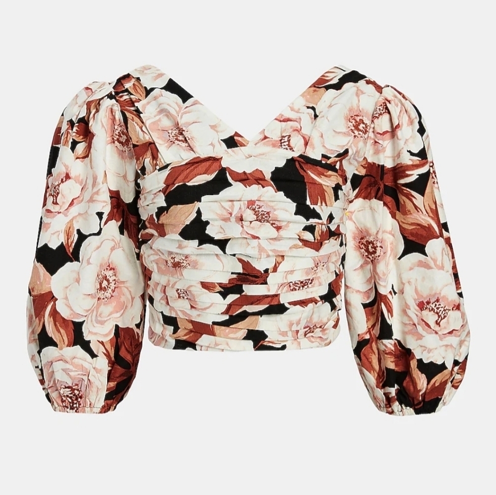 NWT Express Size XL Floral Print Pleated Front Crop Top